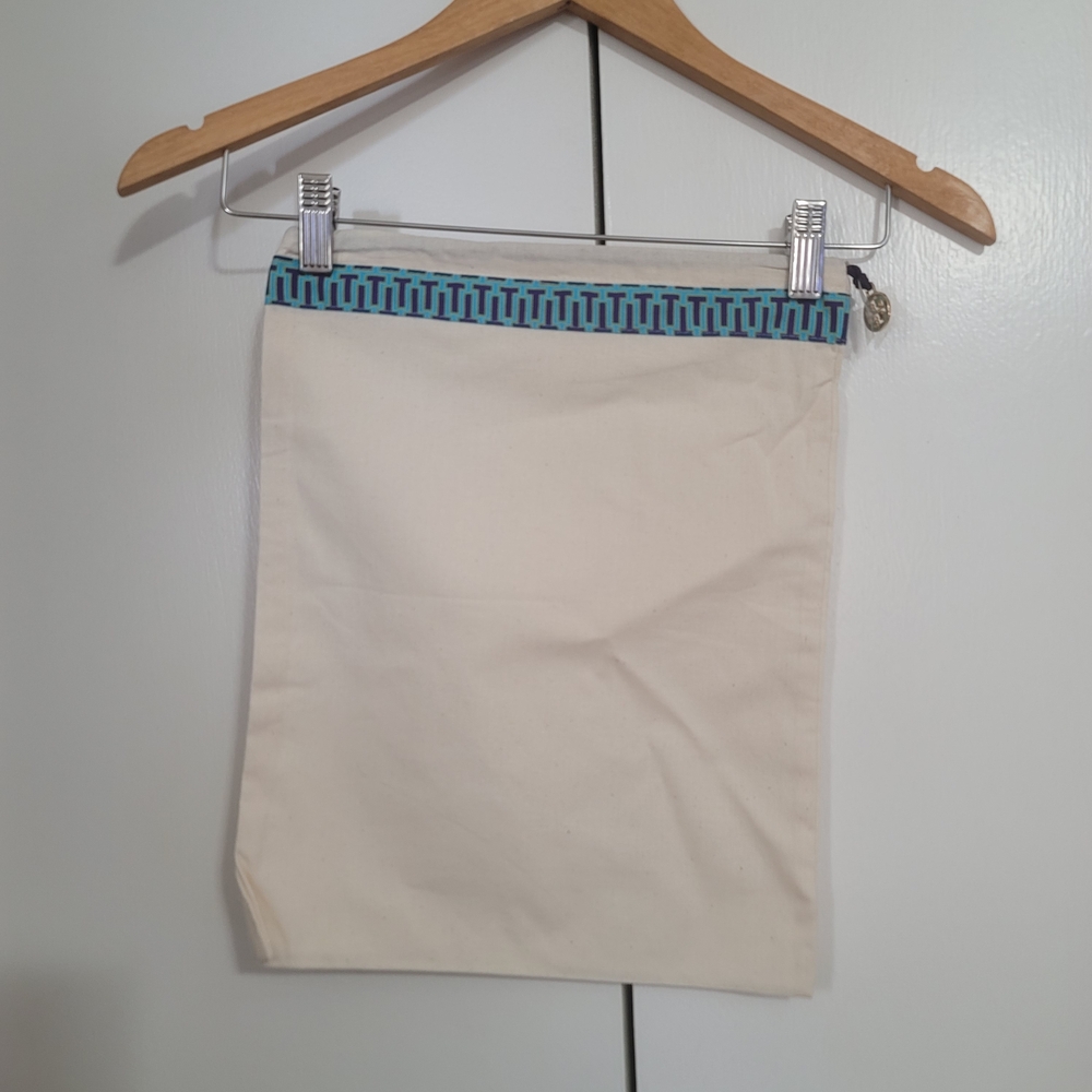 Tory Burch Cream And Blue Garmet Bag/ Dust New